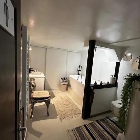 Apartment Pause Confortable, Escapade Culturelle Caen